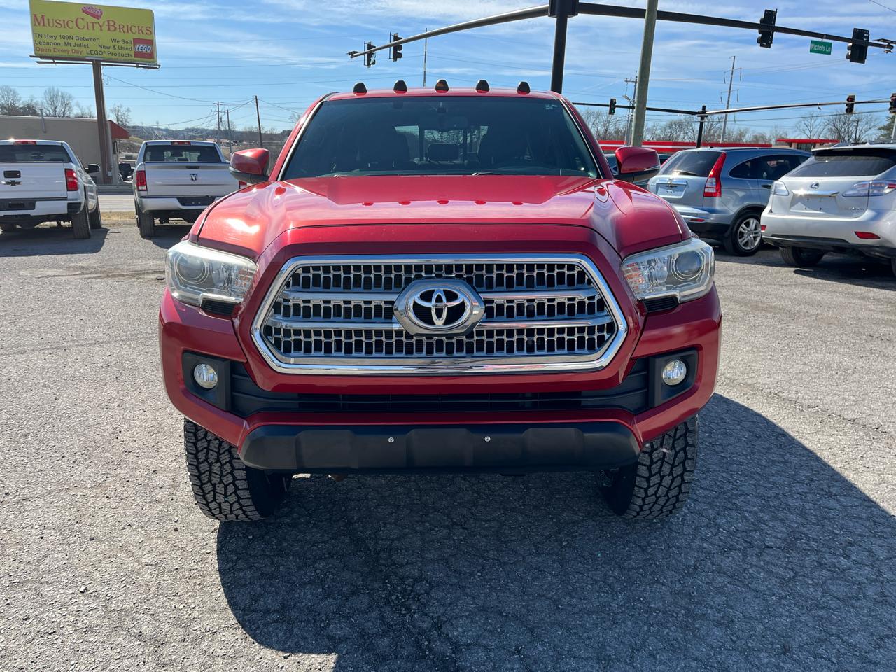 Toyota Tacoma 4WD Double Cab V6 MT TRD Off Road (Natl) 2016