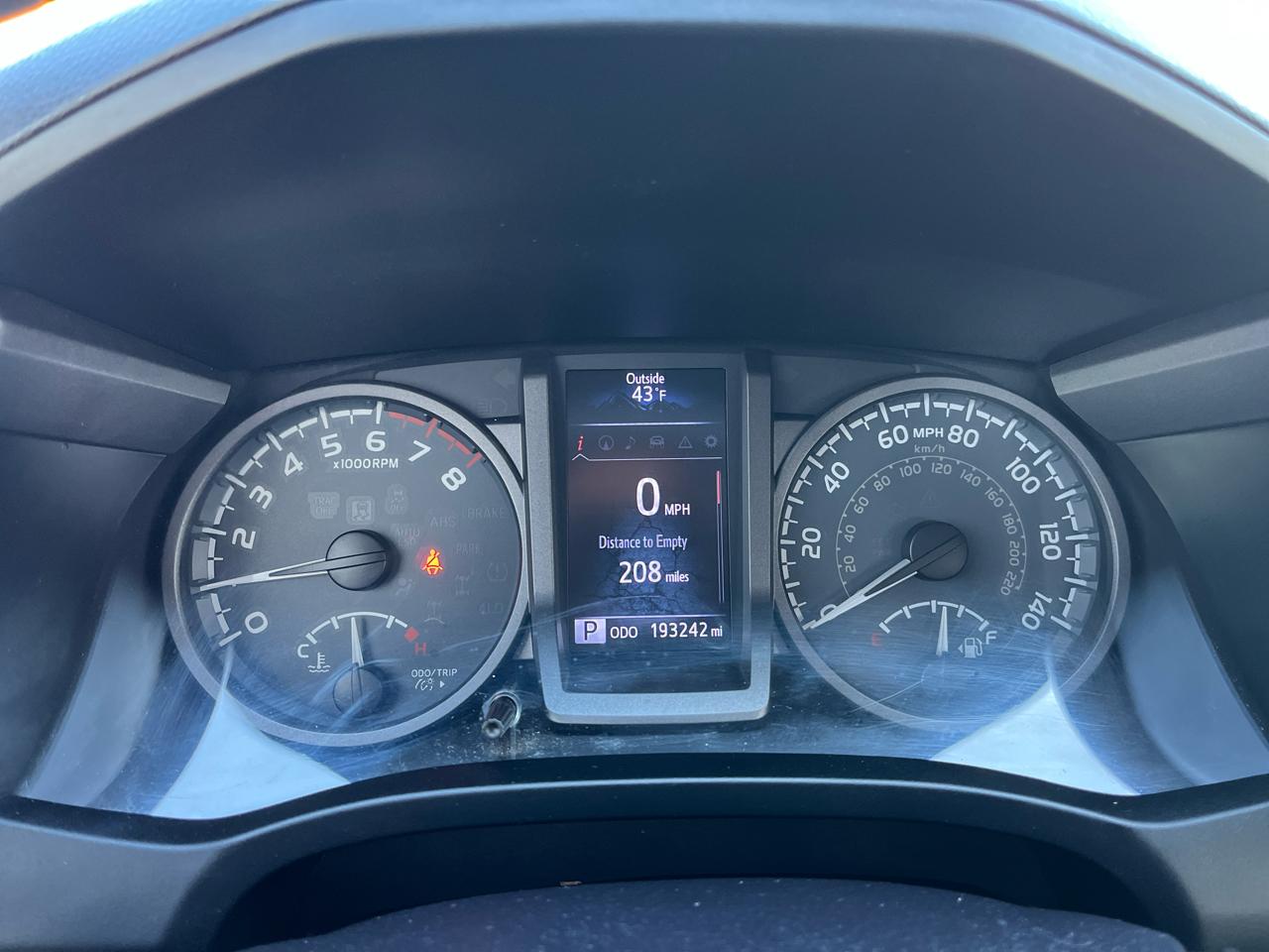 Toyota Tacoma 4WD Double Cab V6 MT TRD Off Road (Natl) 2016