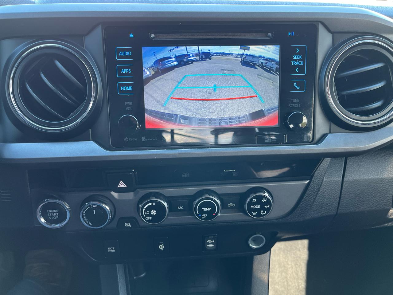 Toyota Tacoma 4WD Double Cab V6 MT TRD Off Road (Natl) 2016