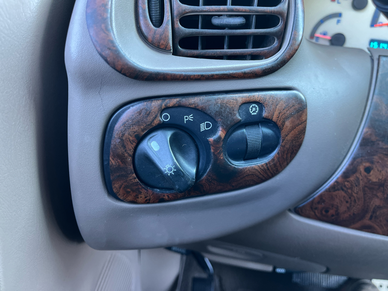 Ford F-150 Supercab 139" XLT 2000