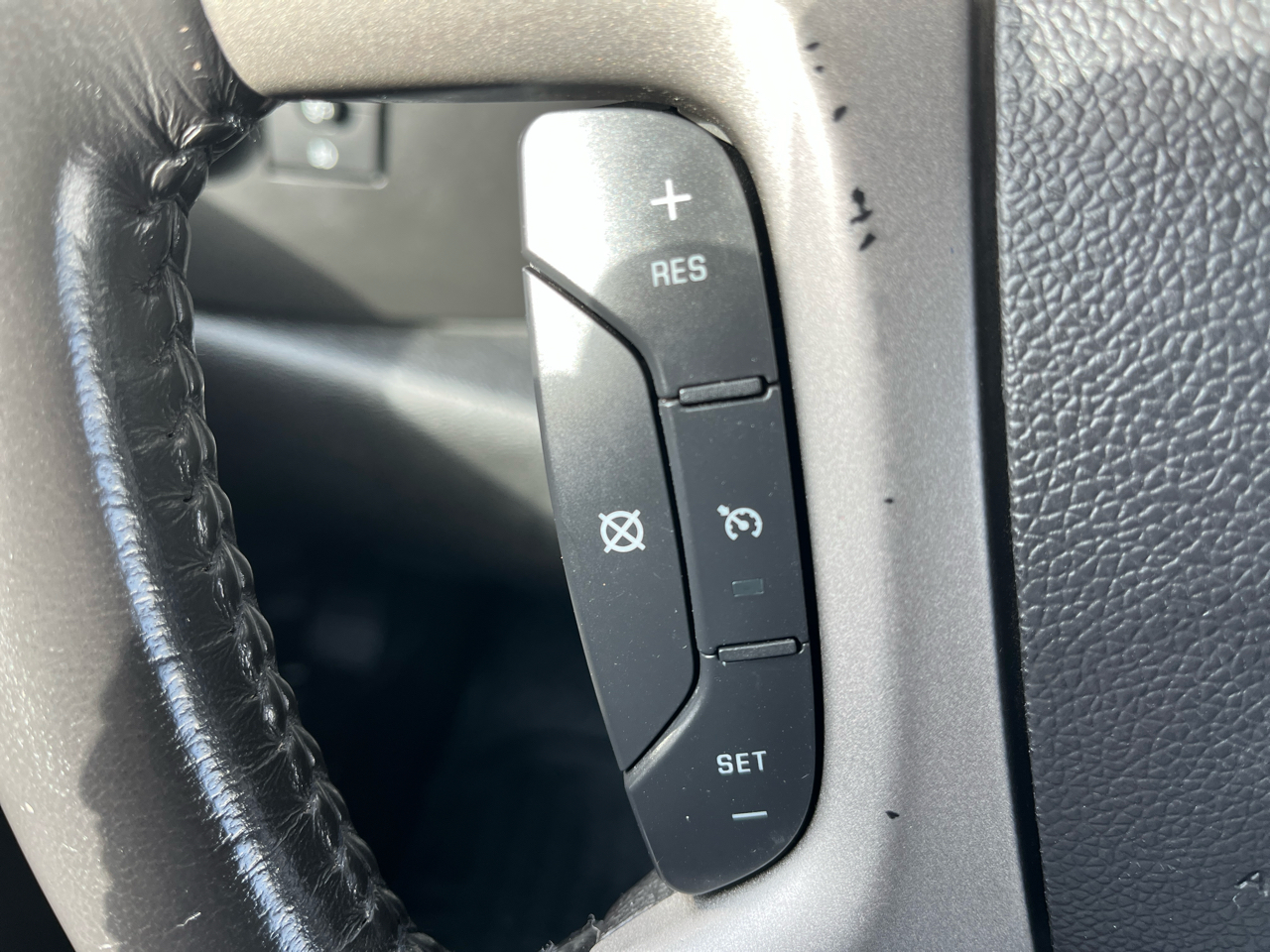 Chevrolet Silverado 1500 4WD Crew Cab 143.5" LT 2009