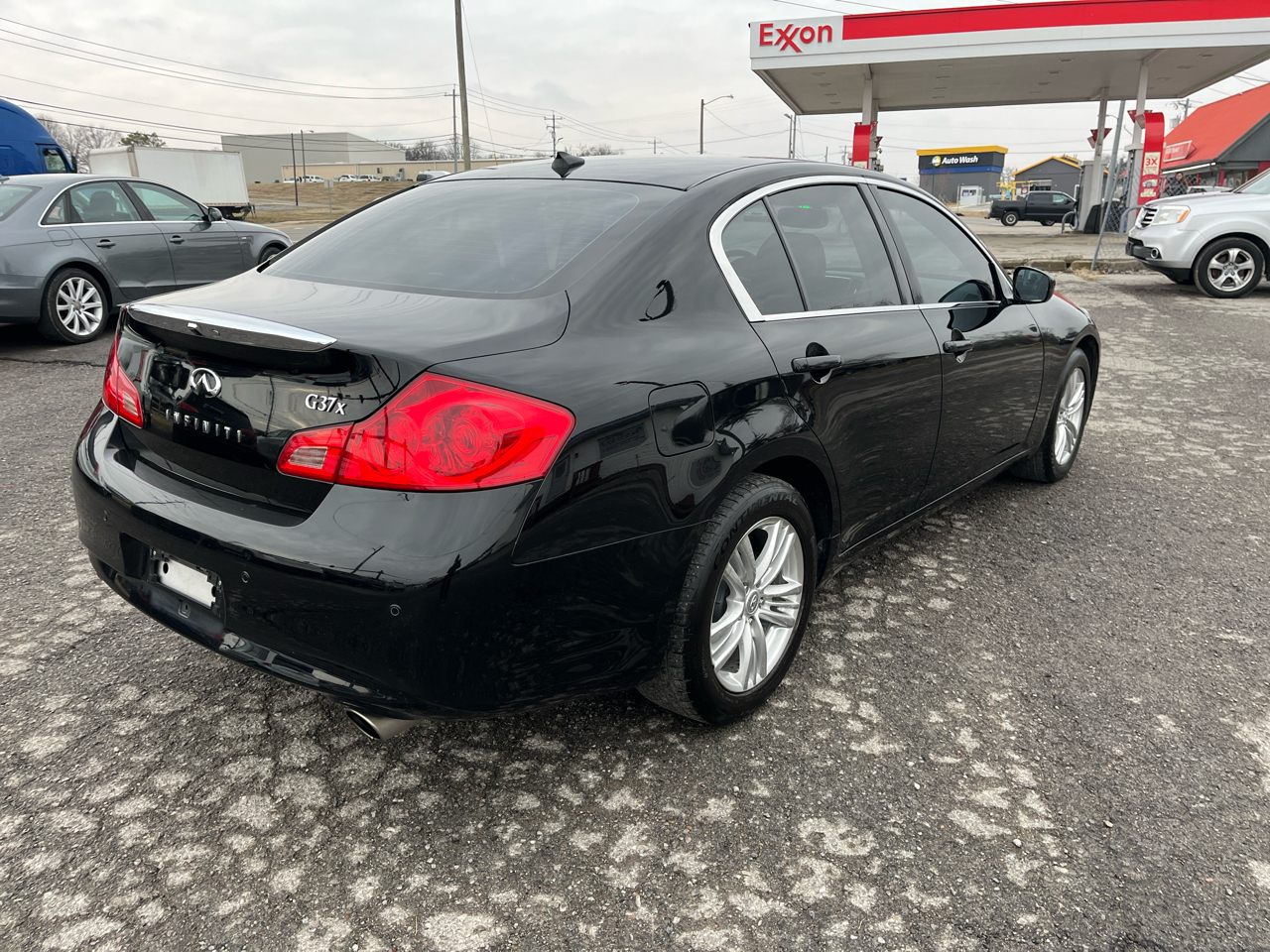 Infiniti G37 Sedan 4dr x AWD 2012