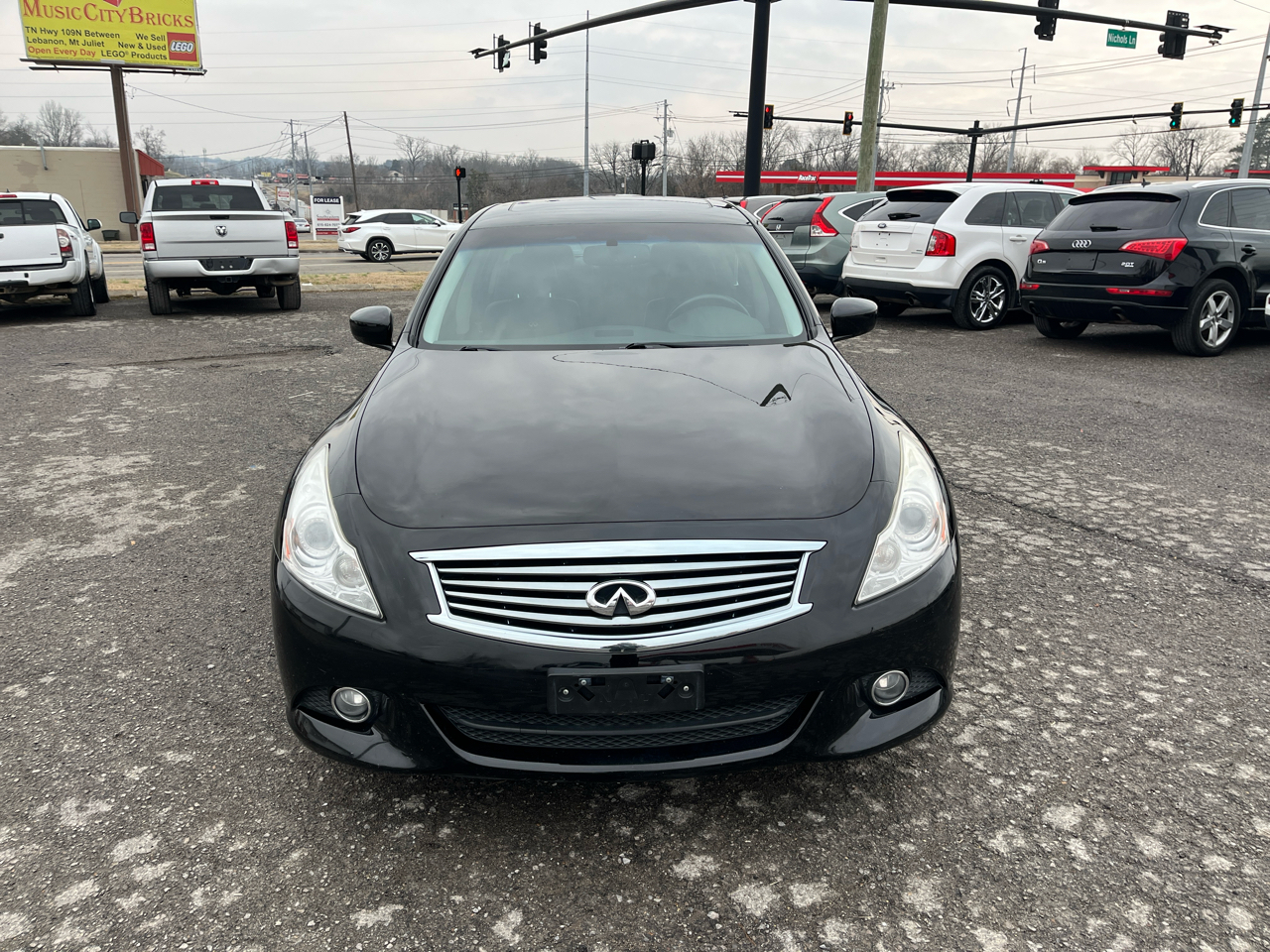 Infiniti G37 Sedan 4dr x AWD 2012