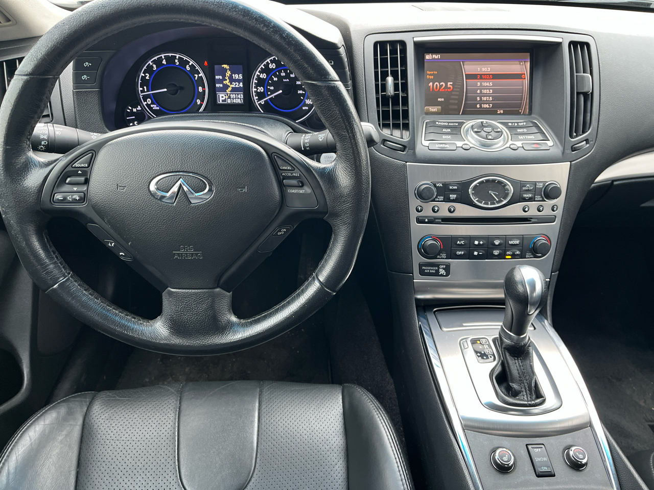 Infiniti G37 Sedan 4dr x AWD 2012
