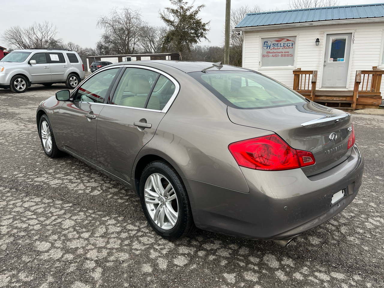 Infiniti G37 Sedan 4dr x AWD 2013