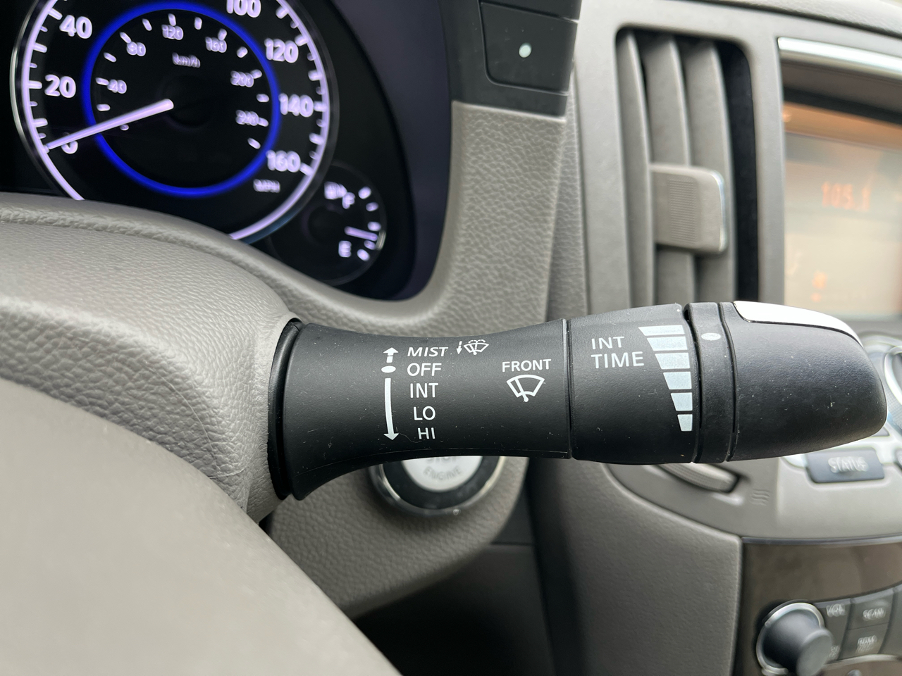 Infiniti G37 Sedan 4dr x AWD 2013