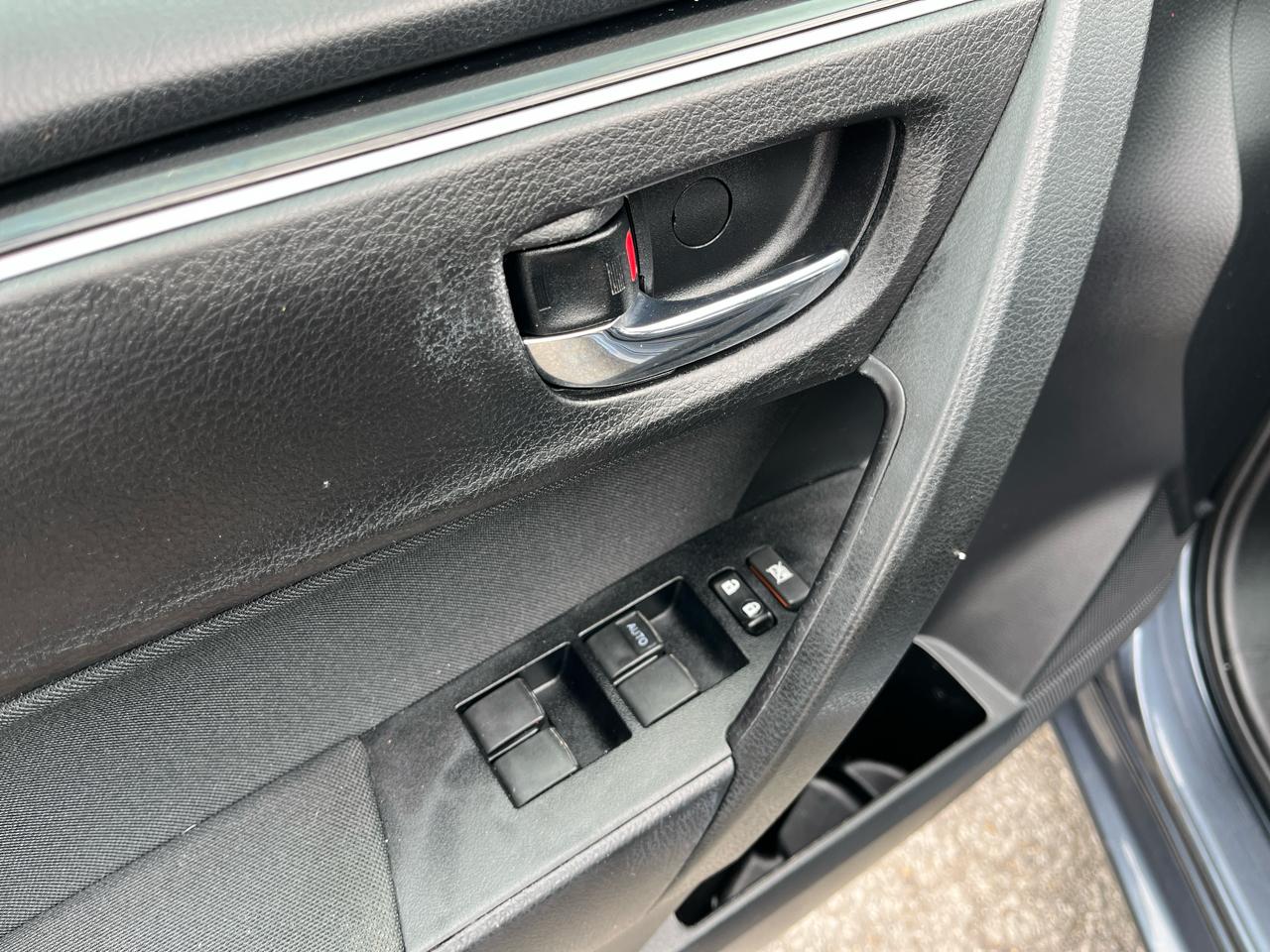 Toyota Corolla LE 2019