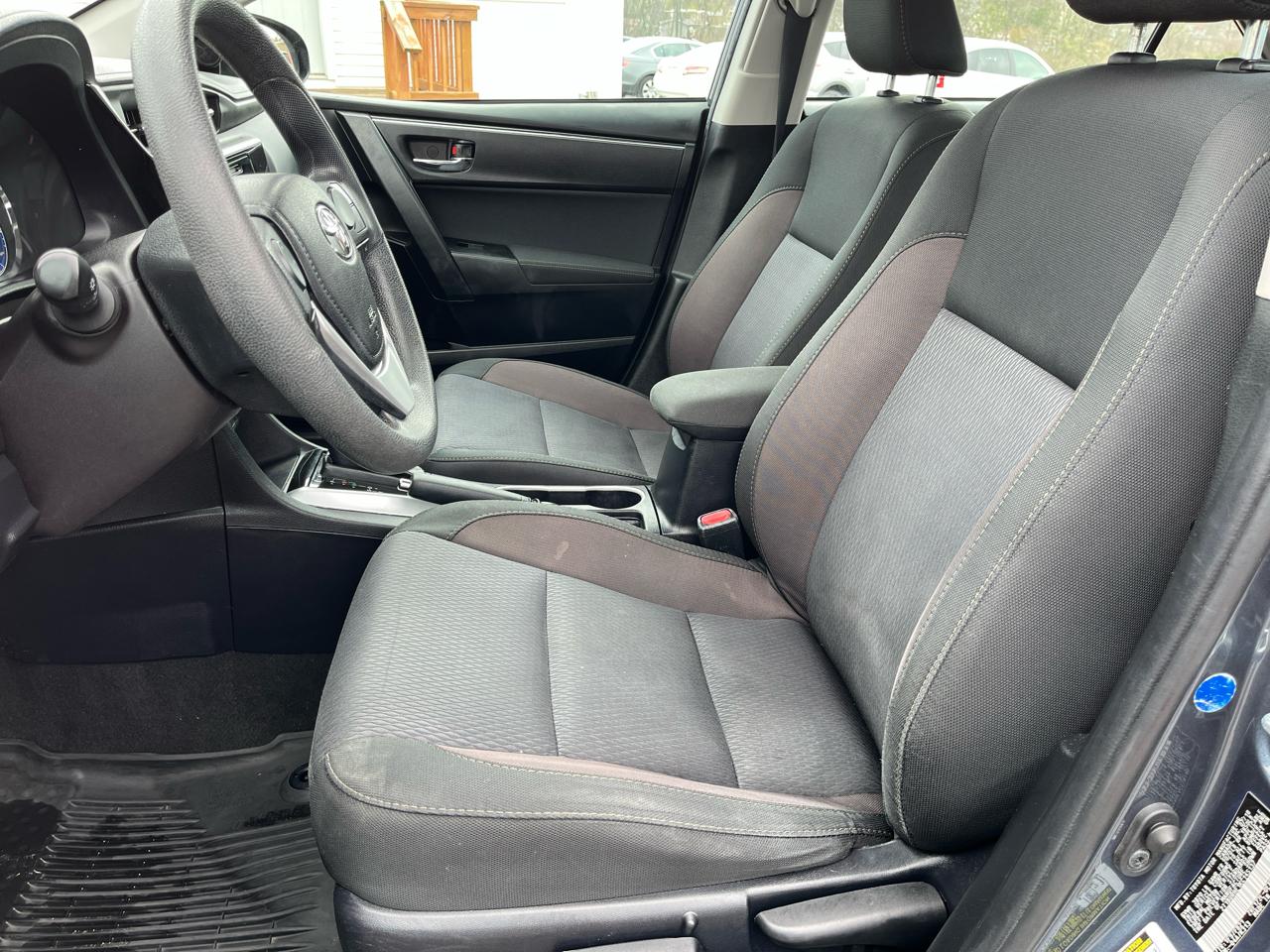 Toyota Corolla LE 2019