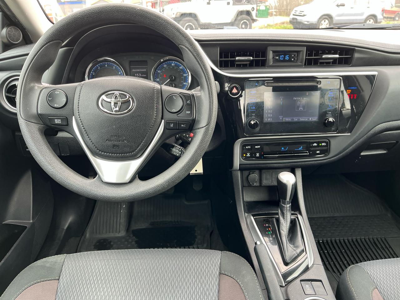 Toyota Corolla LE 2019