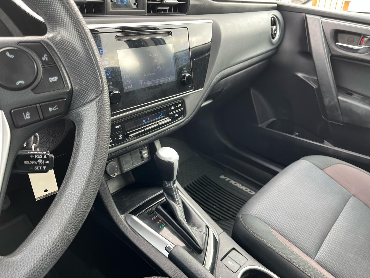 Toyota Corolla LE 2019