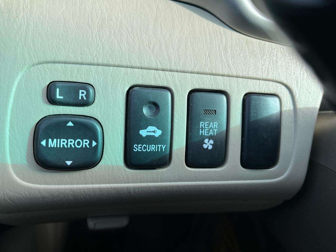 Toyota Highlander 4WD 4dr V6 Sport w/3rd Row (Natl) 2007