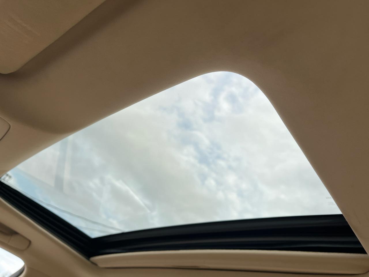 Lexus ES 350 4dr Sdn 2012