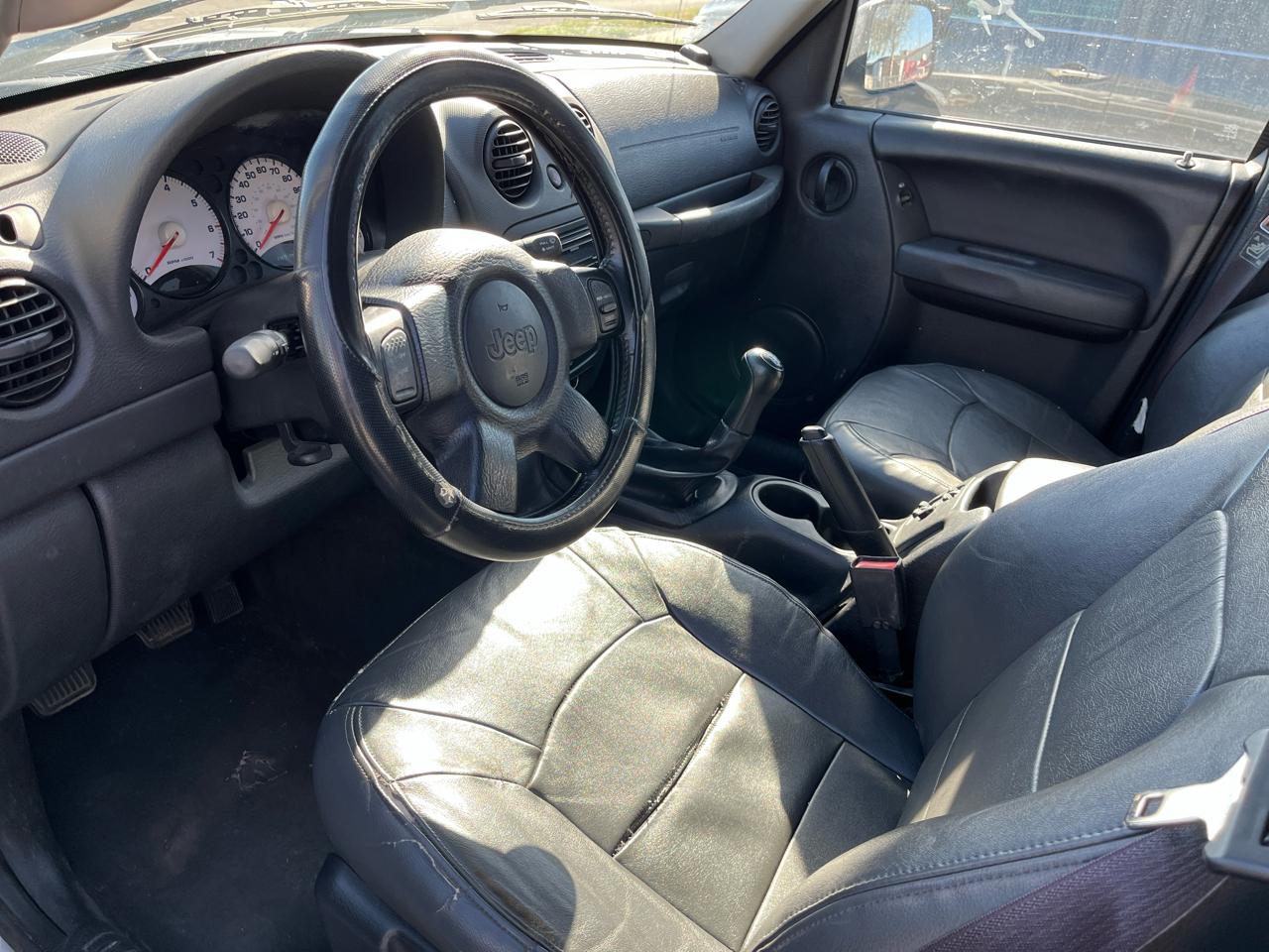 Jeep Liberty 4dr Sport 2004