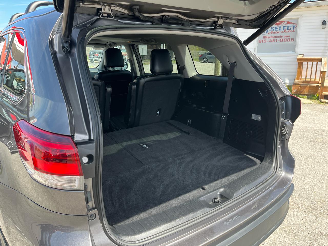 Toyota Highlander XLE 4D SUV AWD 2018