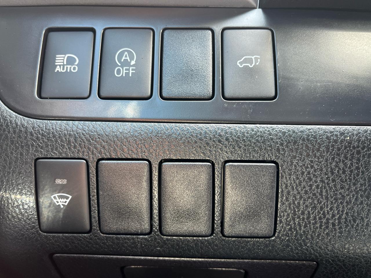 Toyota Highlander XLE 4D SUV AWD 2018