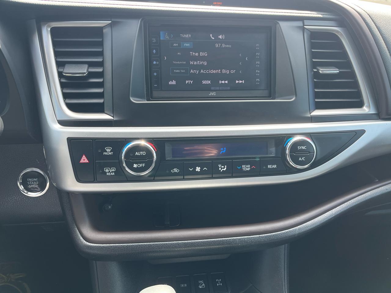 Toyota Highlander XLE 4D SUV AWD 2018