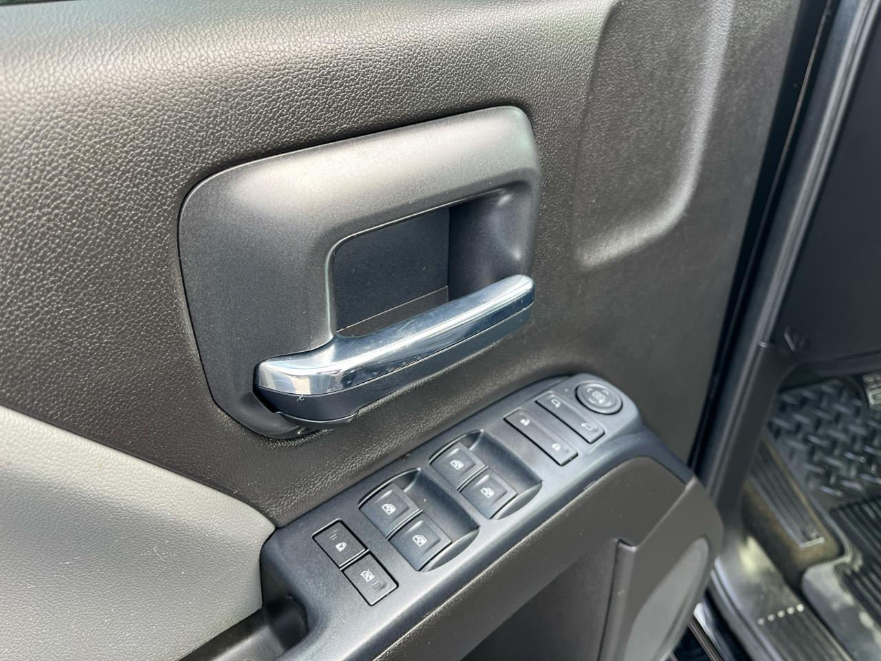 Chevrolet Silverado 1500 2WD Double Cab 143.5" Custom 2017