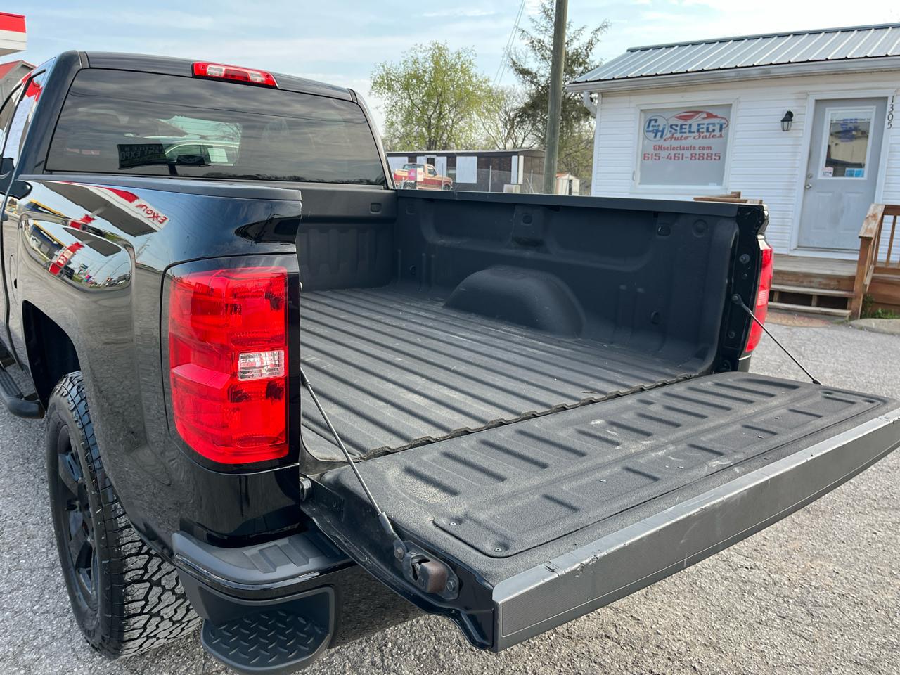 Chevrolet Silverado 1500 2WD Double Cab 143.5" Custom 2017