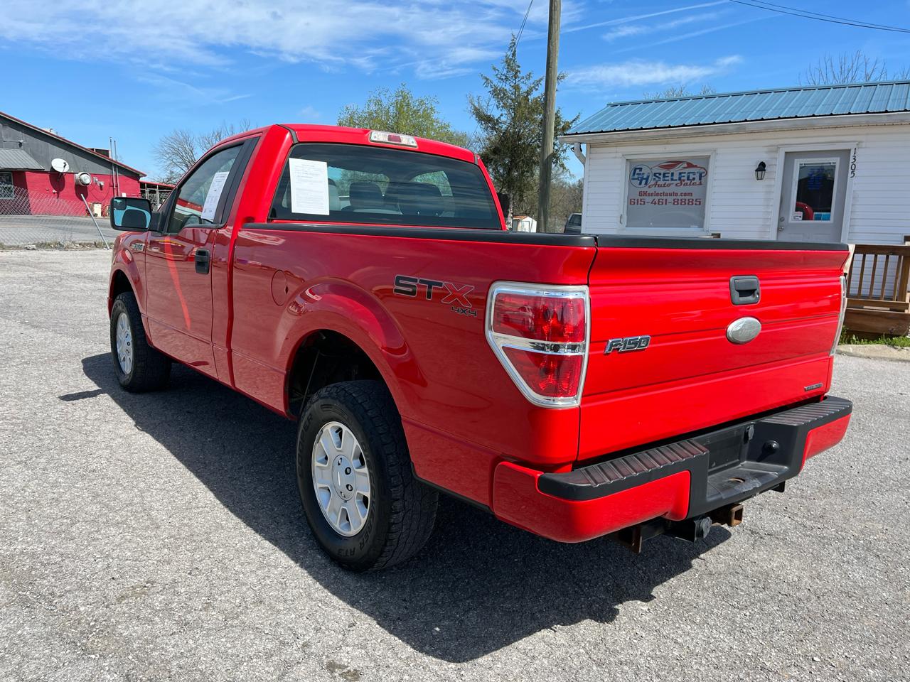 Ford F-150 4WD Reg Cab 126" STX 2012