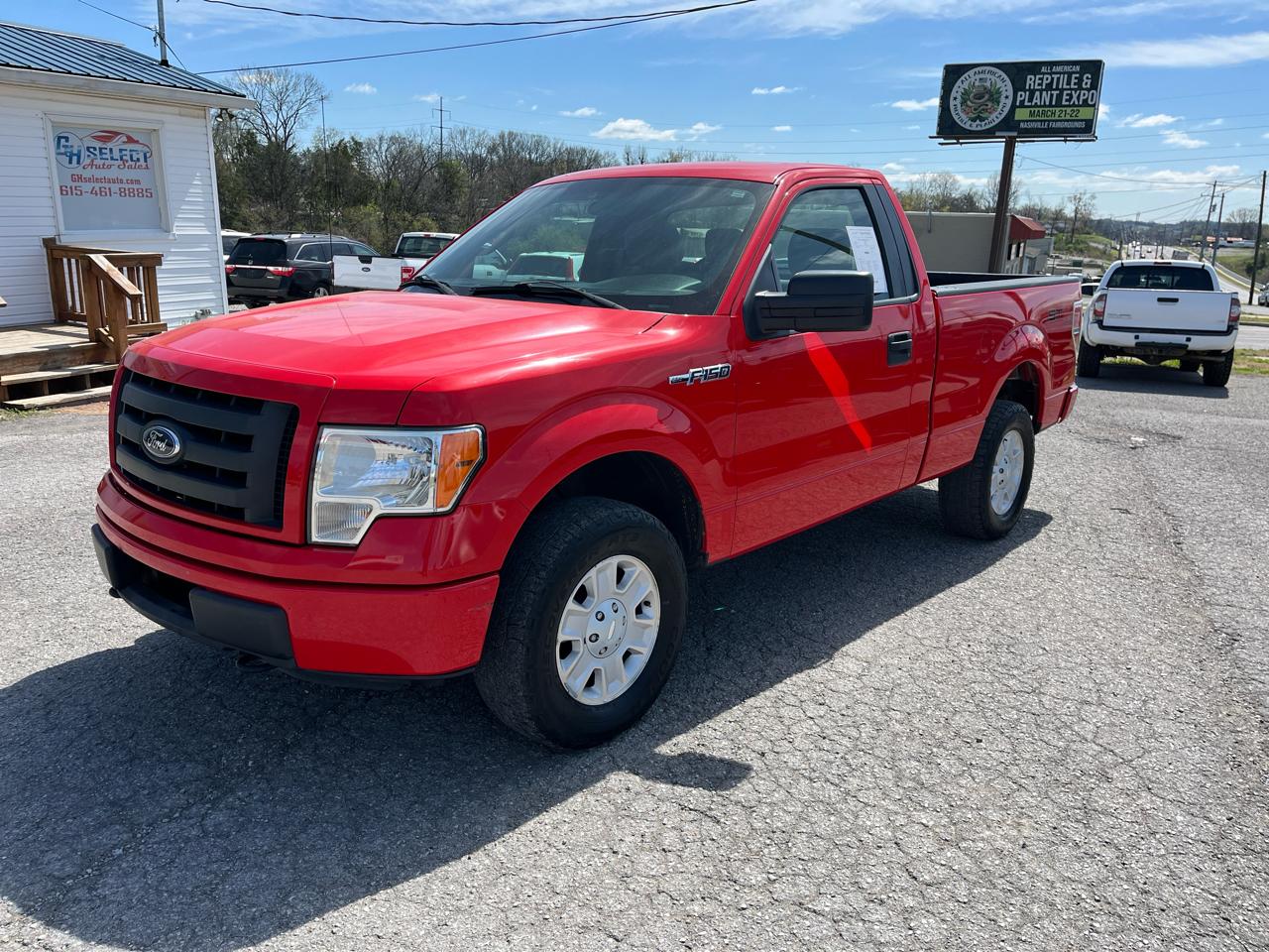 Ford F-150 4WD Reg Cab 126" STX 2012