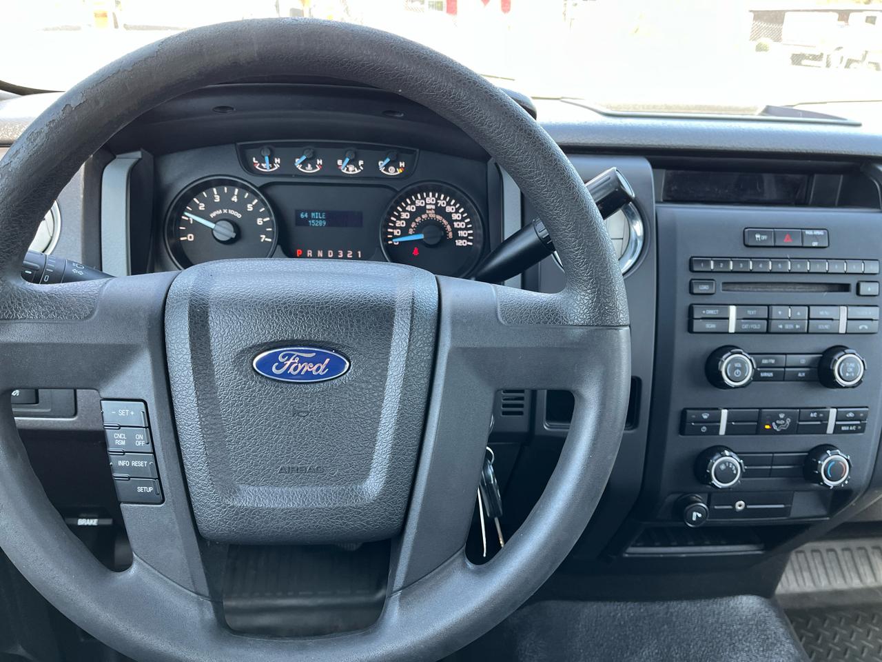 Ford F-150 4WD Reg Cab 126" STX 2012