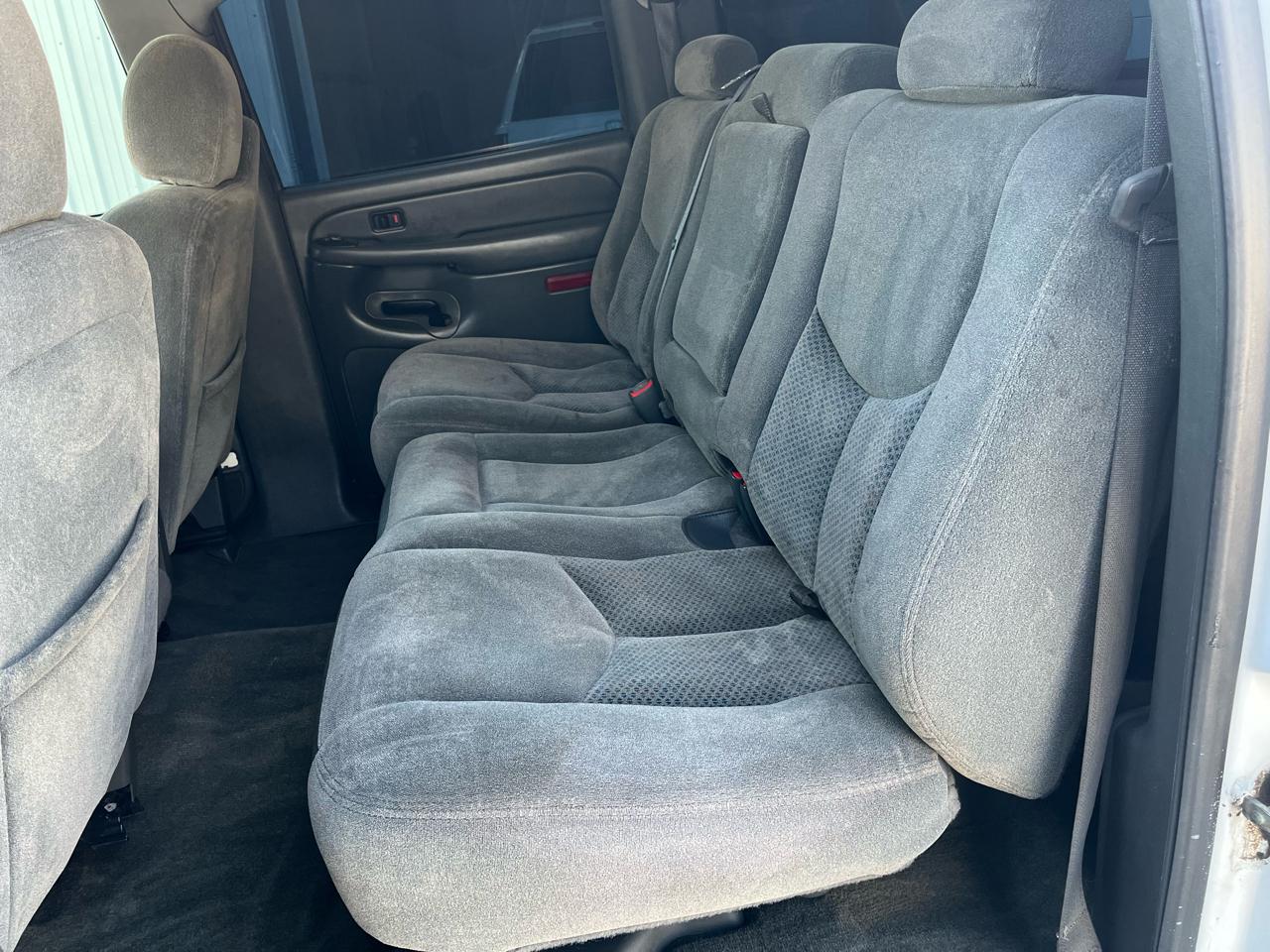 Chevrolet Silverado 1500 Crew Cab 143.5" WB LS 2005