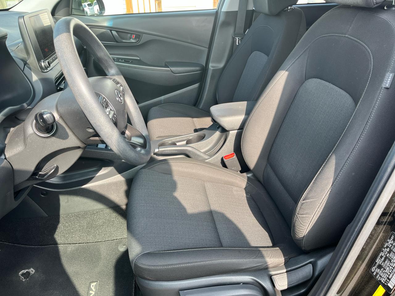 Hyundai Kona SEL Auto FWD 2022
