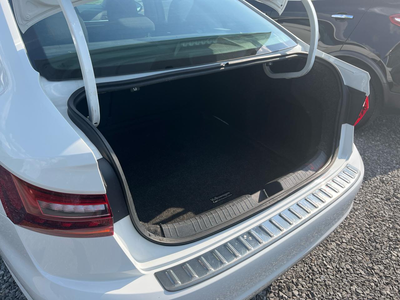 Volkswagen Jetta S Manual w/SULEV 2019