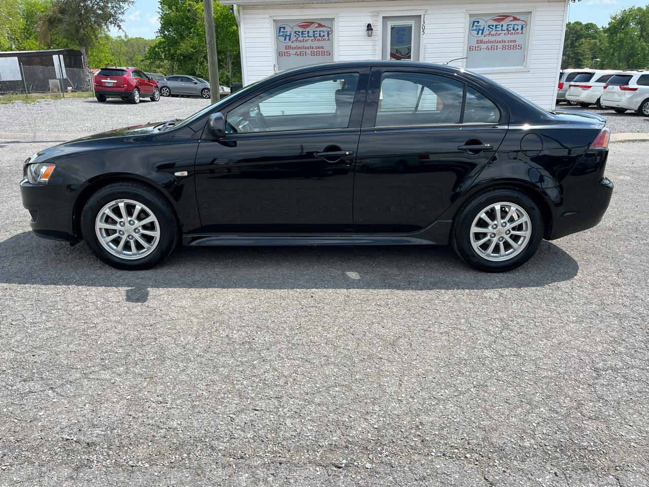 Mitsubishi Lancer ES 4D Sedan 2014