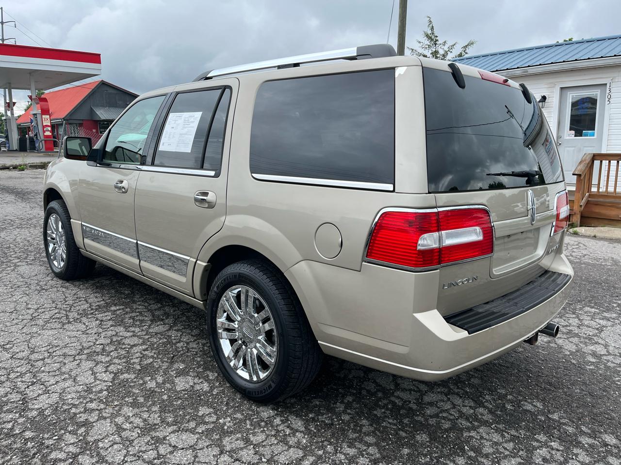 Lincoln Navigator 2WD 4dr 2008