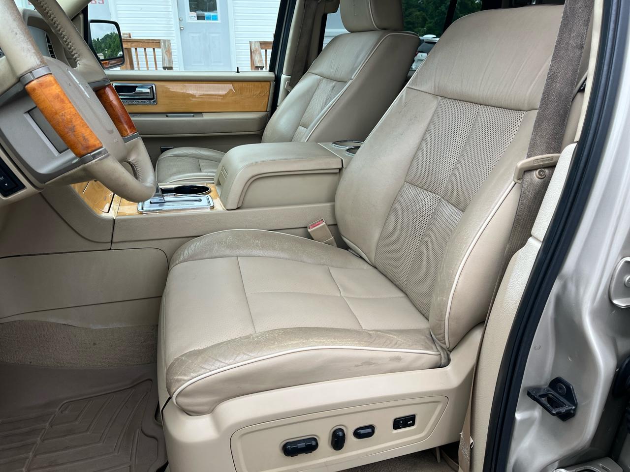 Lincoln Navigator 2WD 4dr 2008