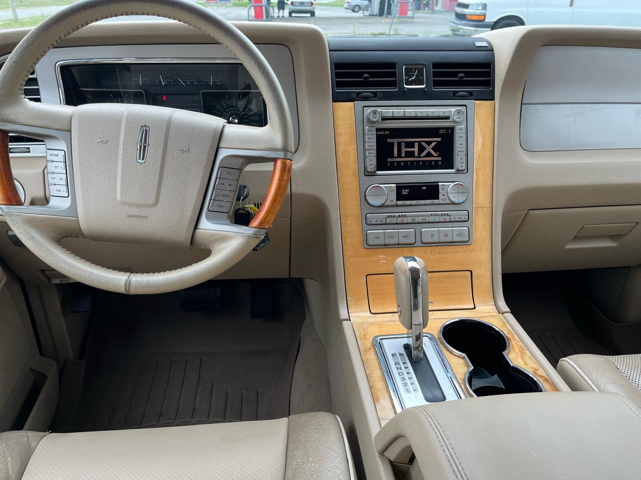 Lincoln Navigator 2WD 4dr 2008
