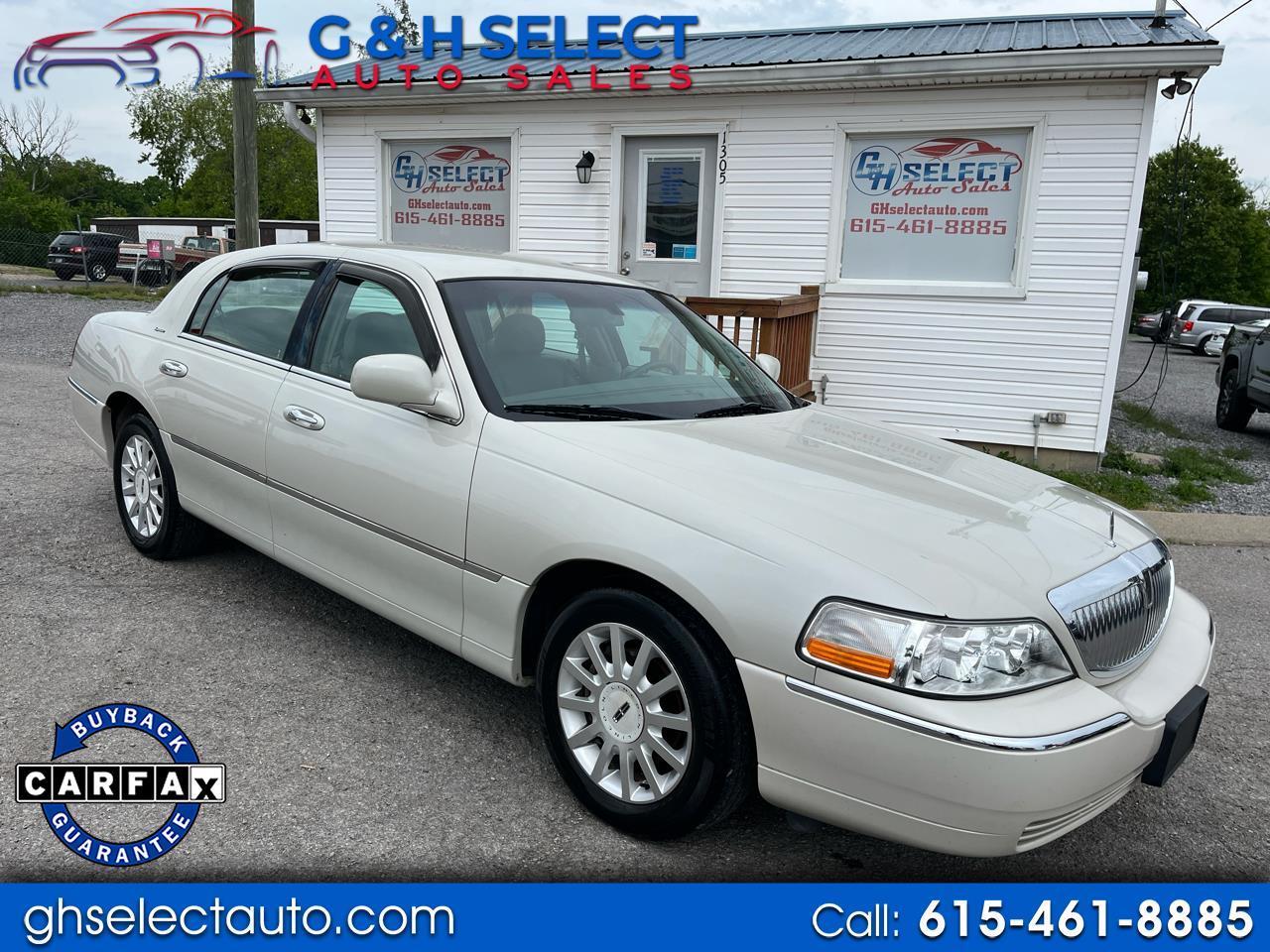 2007 Lincoln Town Car 4dr Sdn Signature