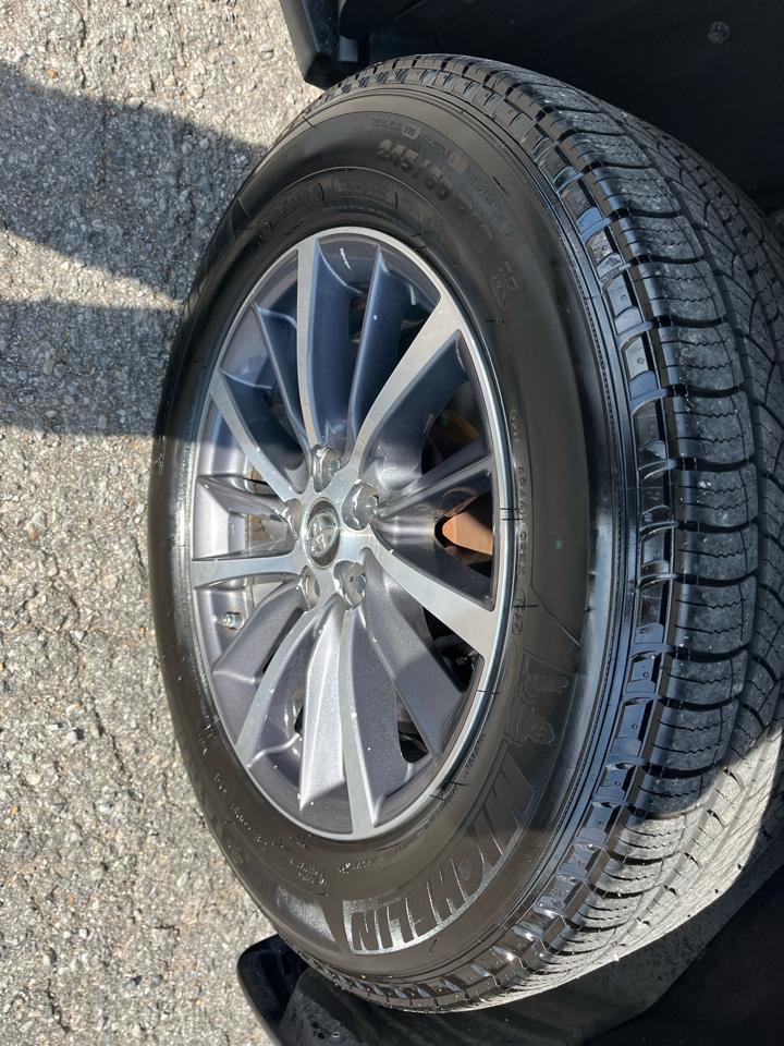 Toyota Highlander XLE FWD V6 2018