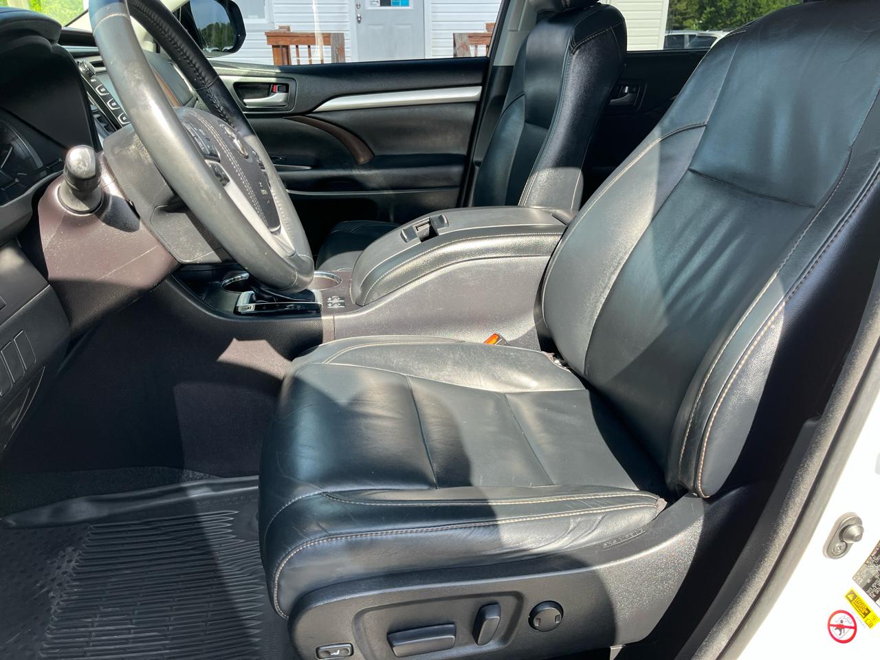 Toyota Highlander XLE FWD V6 2018