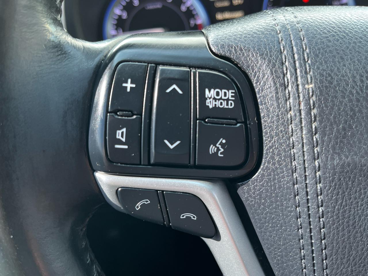 Toyota Highlander XLE FWD V6 2018