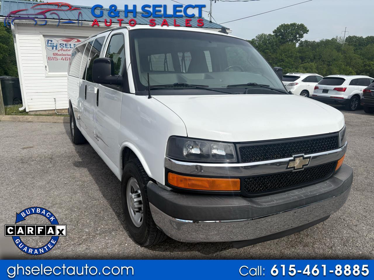 2016 Chevrolet Express Passenger RWD 3500 155" LT w/1LT