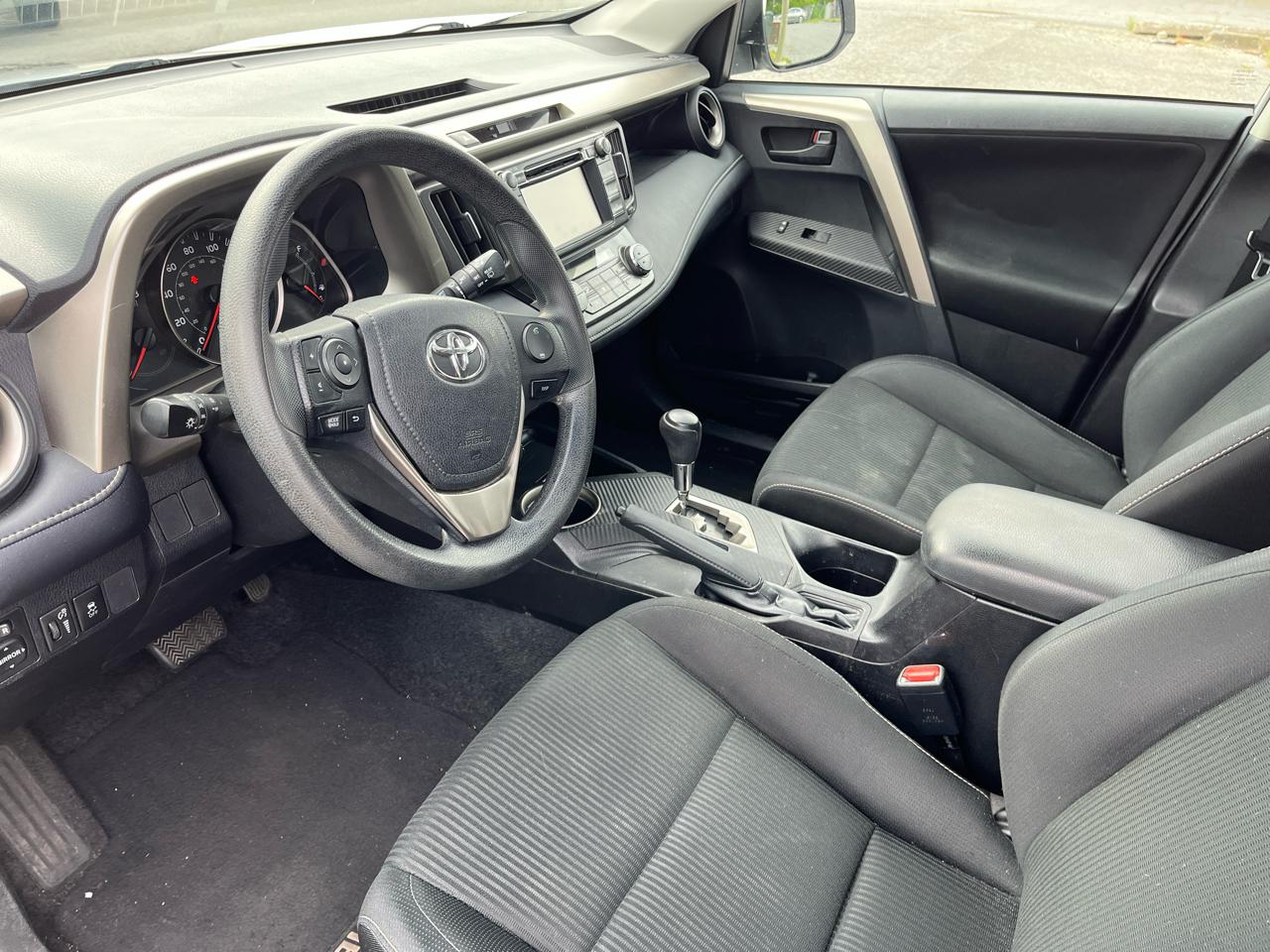 Toyota RAV4 FWD 4dr XLE (Natl) 2013