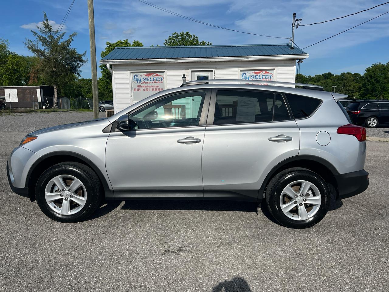 Toyota RAV4 FWD 4dr XLE (Natl) 2013