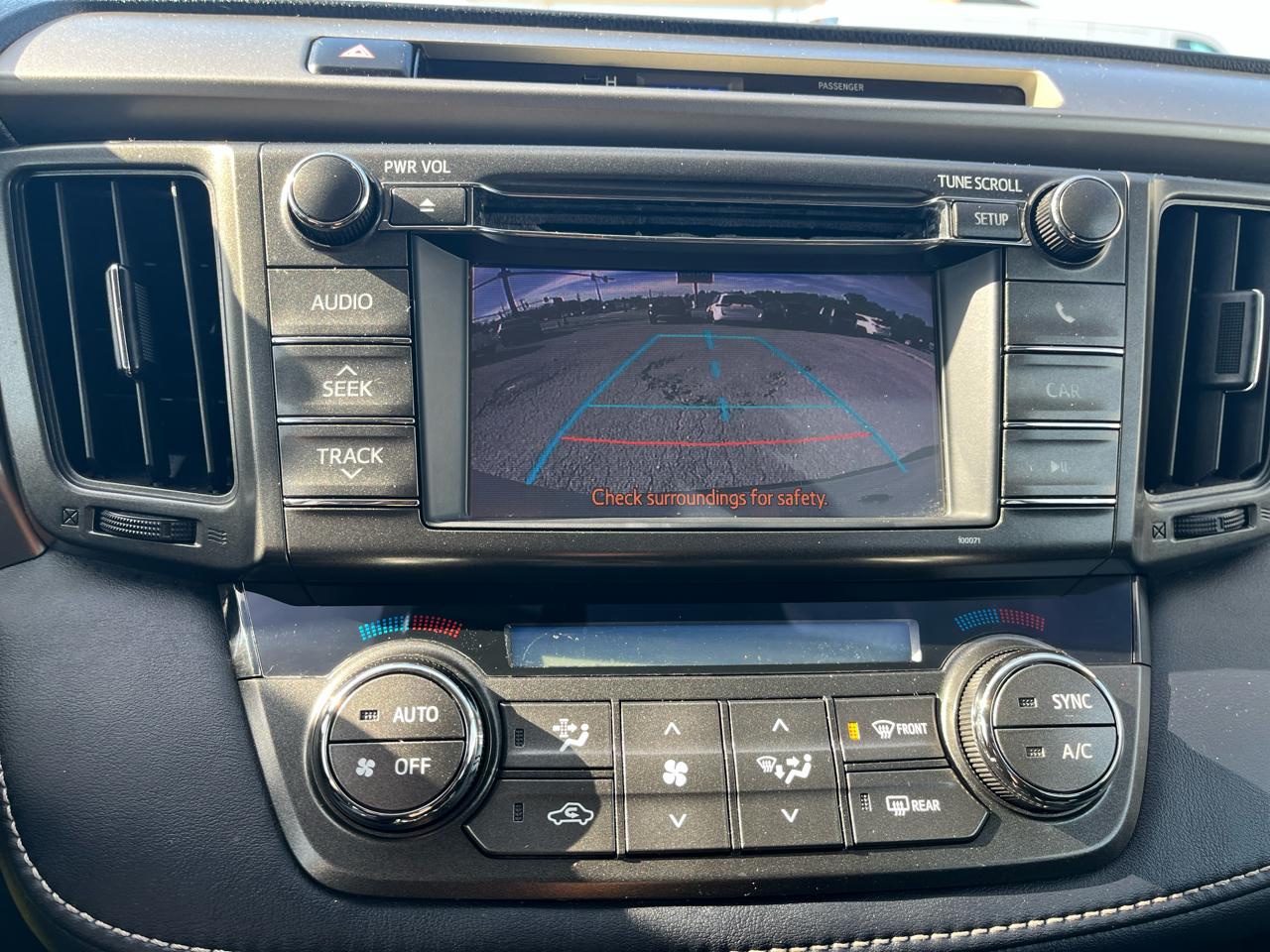 Toyota RAV4 FWD 4dr XLE (Natl) 2013