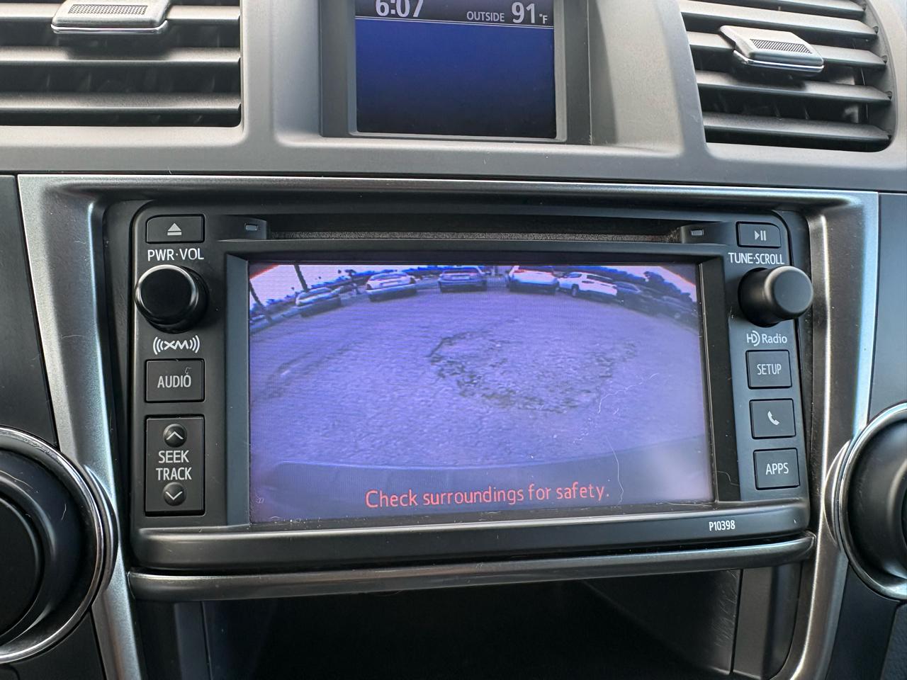 Toyota Highlander 4WD 4dr V6 (Natl) 2013
