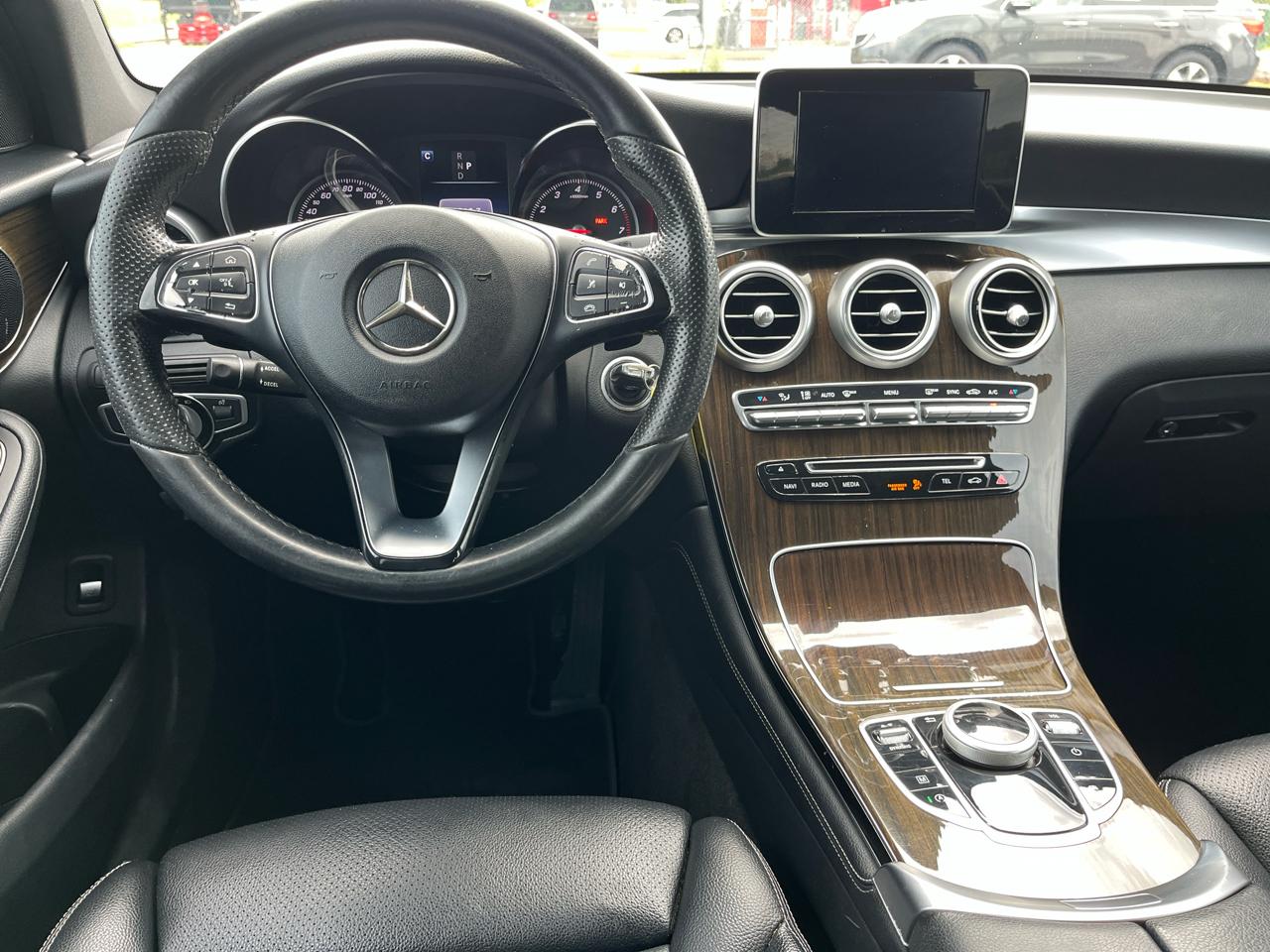 Mercedes-Benz GLC GLC 300 SUV 2017