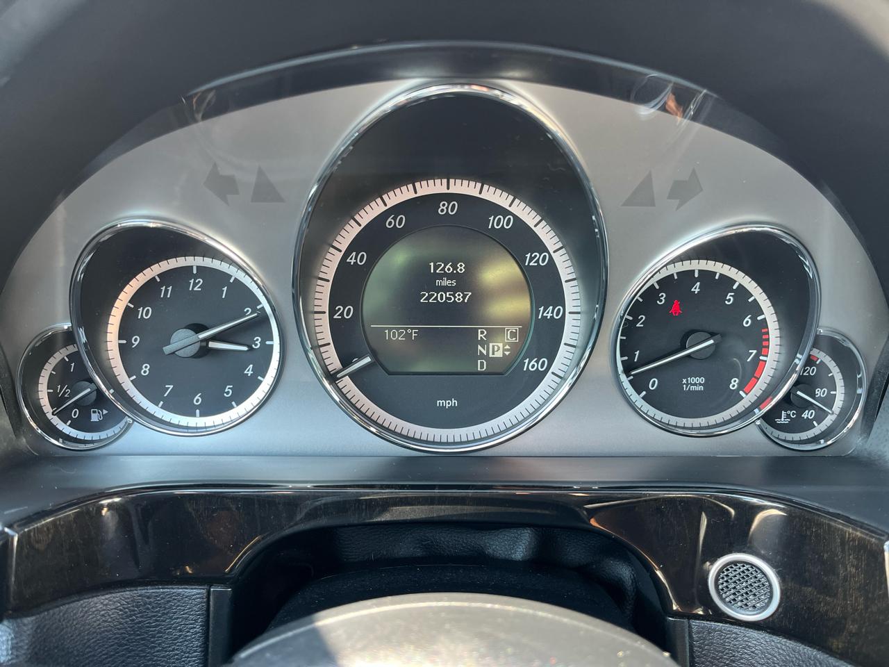 Mercedes-Benz E-Class 4dr Sdn E 350 Luxury RWD 2010