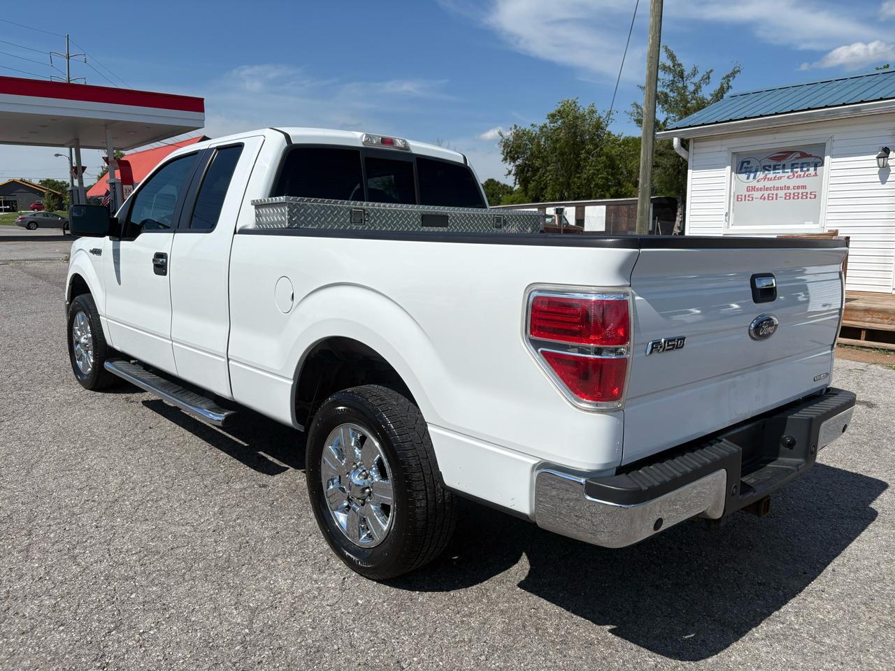 Ford F-150 2WD SuperCab 145" XLT 2011