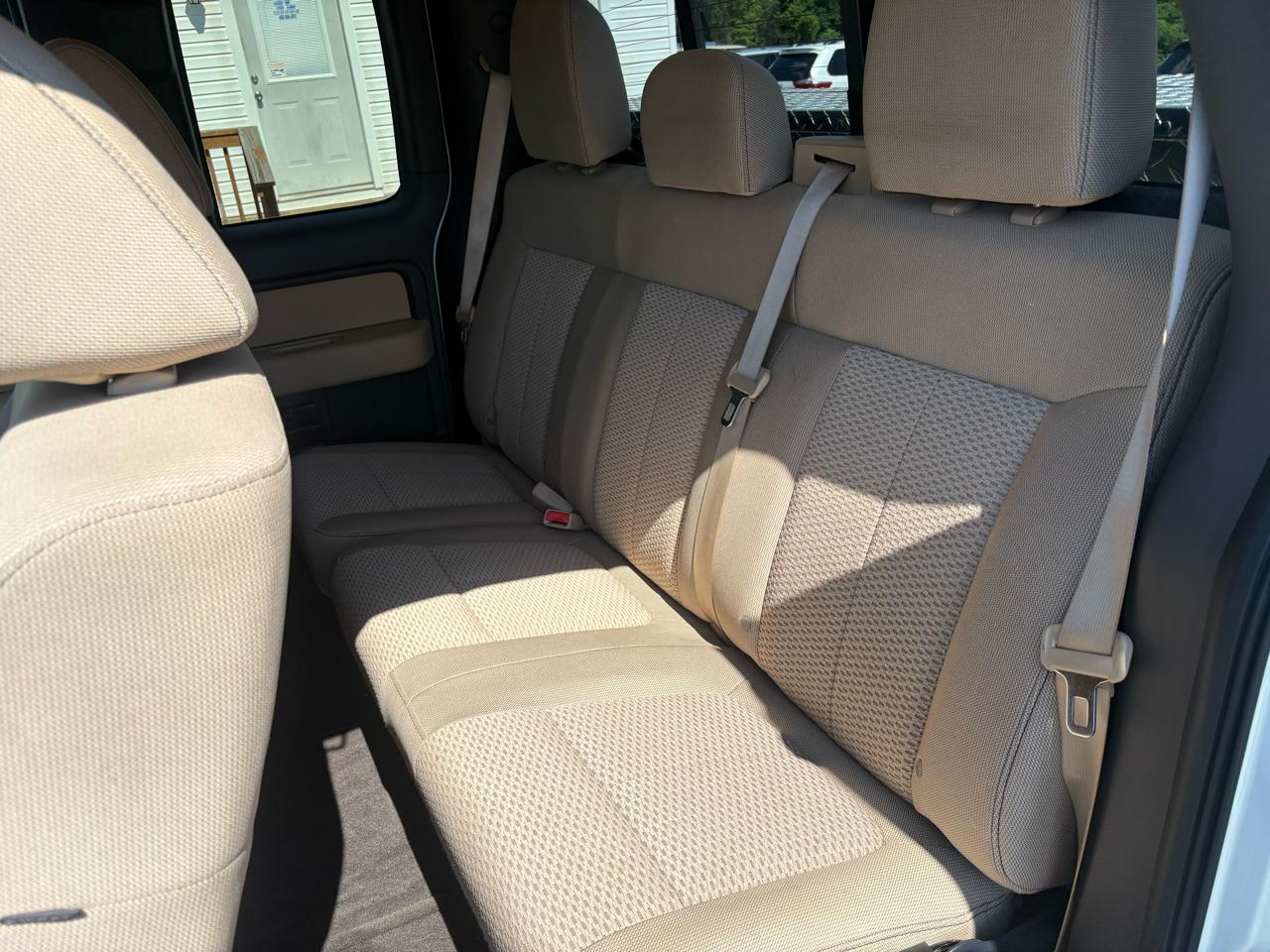 Ford F-150 2WD SuperCab 145" XLT 2011