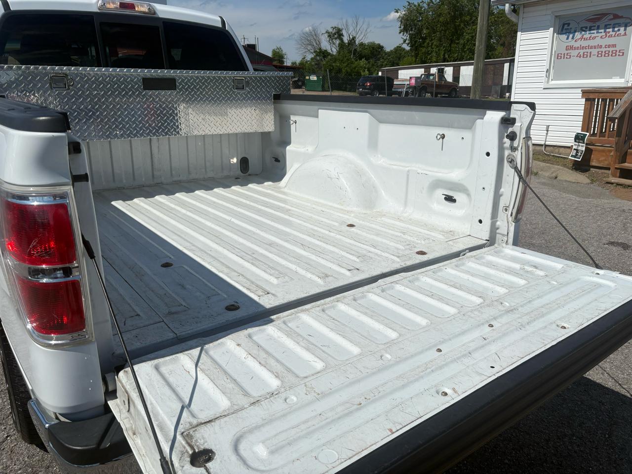 Ford F-150 2WD SuperCab 145" XLT 2011