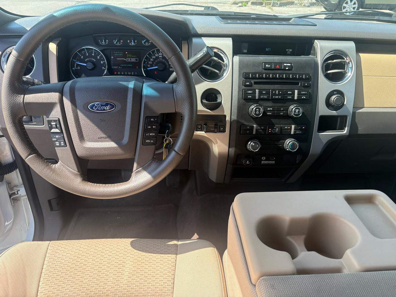 Ford F-150 2WD SuperCab 145" XLT 2011