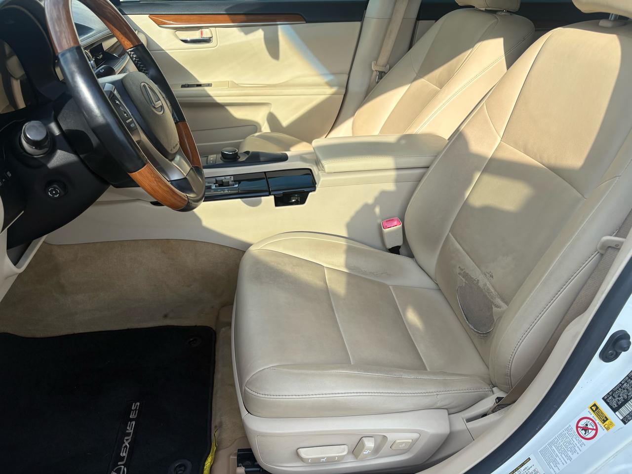 Lexus ES 300h 4dr Sdn Hybrid 2013