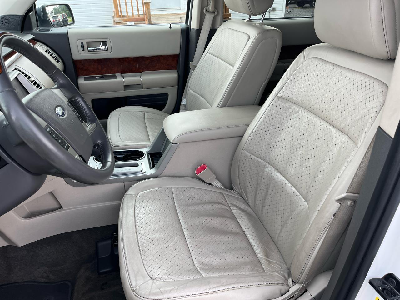 Ford Flex 4dr Limited FWD 2011