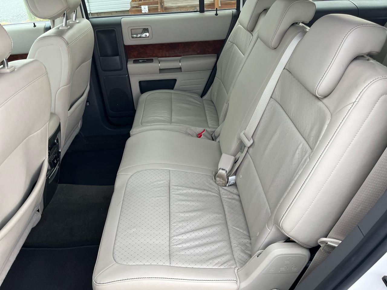 Ford Flex 4dr Limited FWD 2011